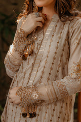 D# 07-Warm Honey 3 Piece