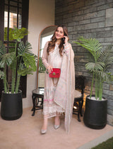 D# 10-Vonilla Blush 3 Piece