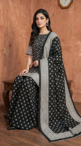 D# 7018 BLACK & WHITE 3 PCS Unstitched Lawn