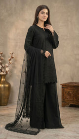 LNF 194 BLACK CHIKAN KARI LAWN 3 PCS