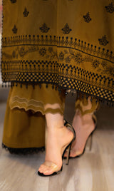 LNF-22 MEHNDI 3 Piece
