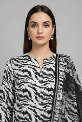 D# 2272-Digital Khaddar 3 Piece Unstitched