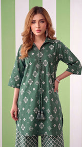DES # 1371 Green 2 Pcs Unstitched Lawn