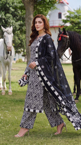 D# 3504 Black & White 3 PCS Unstitched Lawn