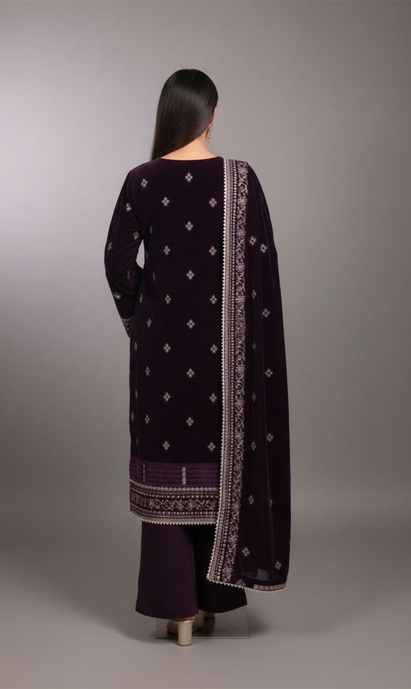 LNF-109DEEP MAGENTA LUXURY VALVET