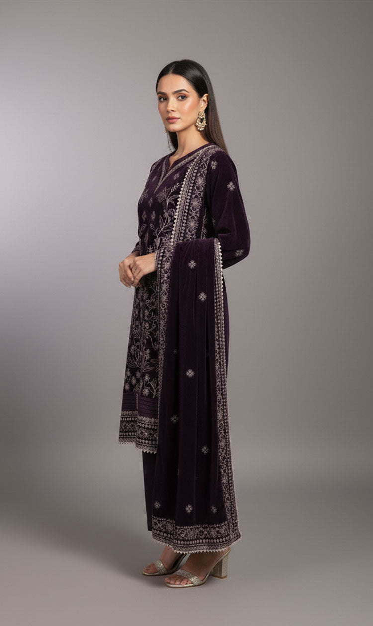 LNF-109DEEP MAGENTA LUXURY VALVET