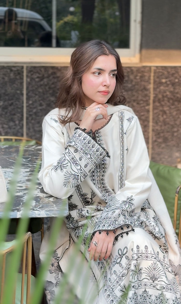 LNF-77 OFF WHITE 3 PCS