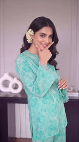 Des # 682-D-36, Aqua 2 Pcs Unstitched Lawn