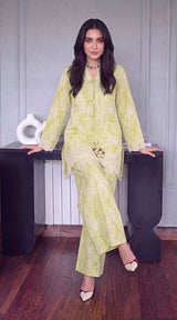 Des # 682-D-37, Lime 2 Pcs Unstitched Lawn
