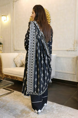 D# 07-BLACK Winter Luxury Embroidered Dhanak